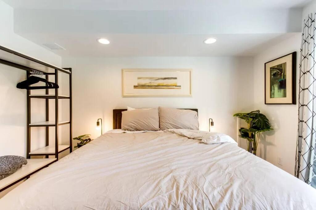 Brand New Two Room Apartment Building On A Park Denver Ngoại thất bức ảnh